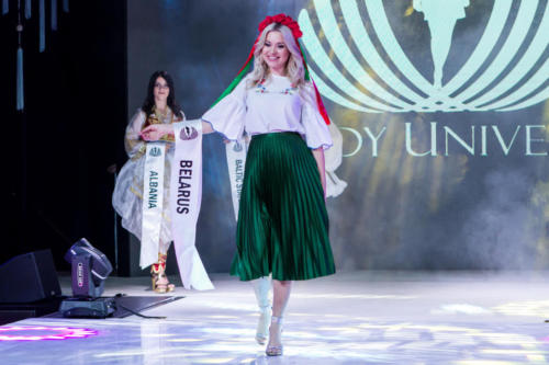 Lady-Universe-2018-1711
