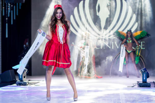 Lady-Universe-2018-1830