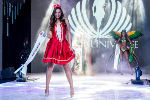 Lady-Universe-2018-1831
