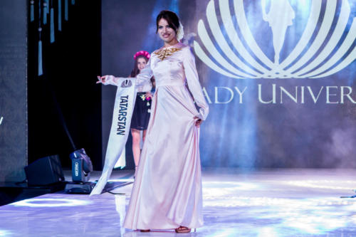 Lady-Universe-2018-2111