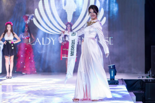 Lady-Universe-2018-2120
