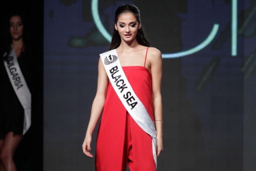 LadyUniverse2019-9109