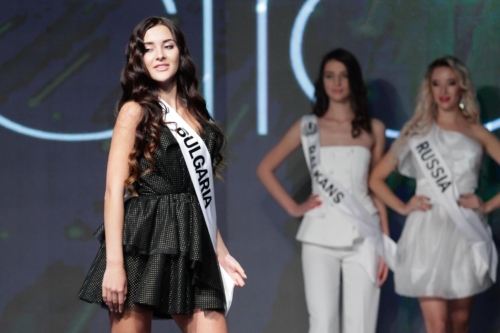LadyUniverse2019-9138