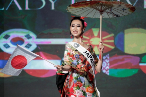 LadyUniverse2019-8187