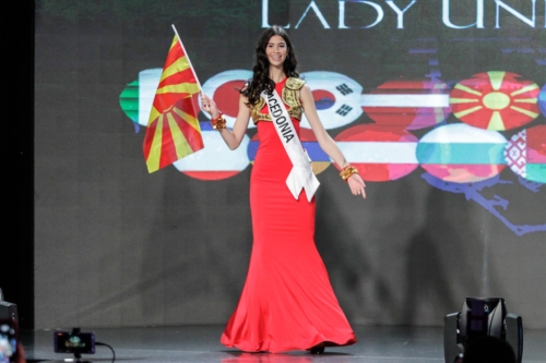 LadyUniverse2019-8260