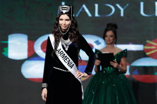 LadyUniverse2019-8459