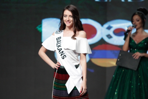 LadyUniverse2019-8470