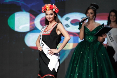 LadyUniverse2019-8494