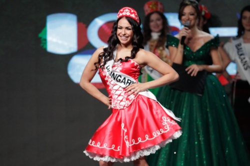 LadyUniverse2019-8525