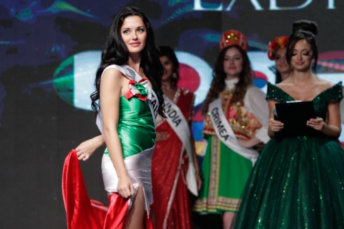 LadyUniverse2019-8553