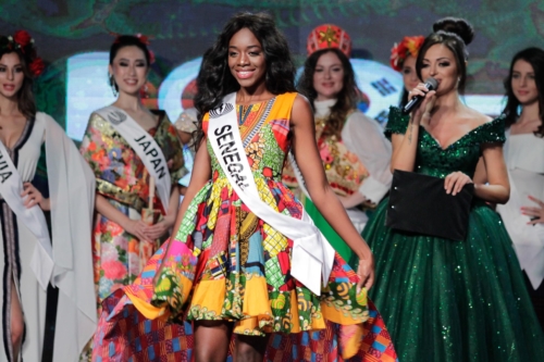 LadyUniverse2019-8654
