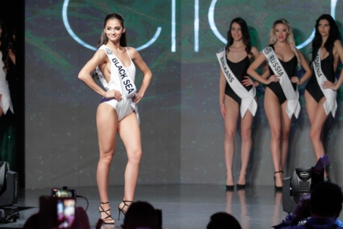 LadyUniverse2019-9743